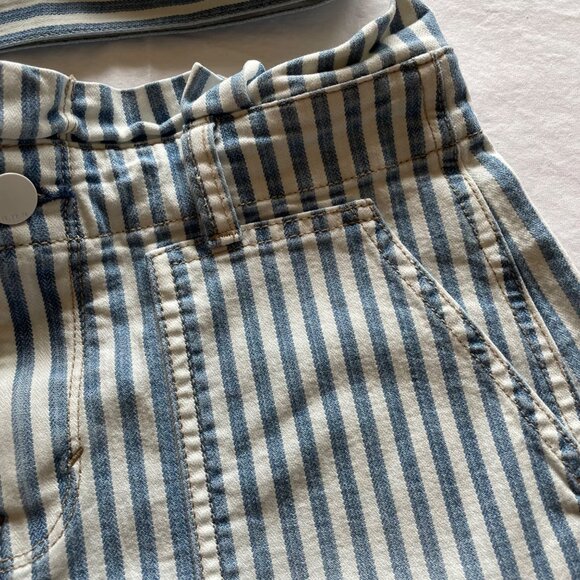 Ana A New Approach Womens Size 4 Blue & White Striped High-Waisted Shorts With B - Picture 3 of 9